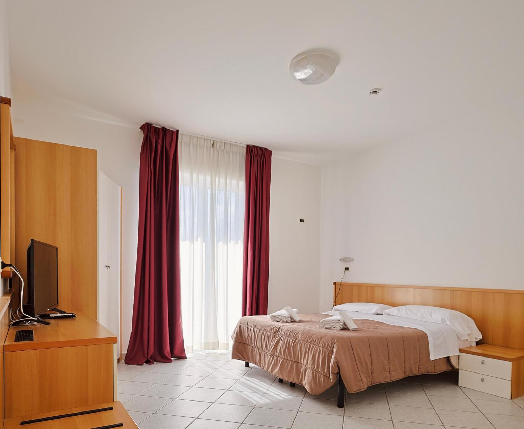 Hotel Felicioni Pineto Esterno foto